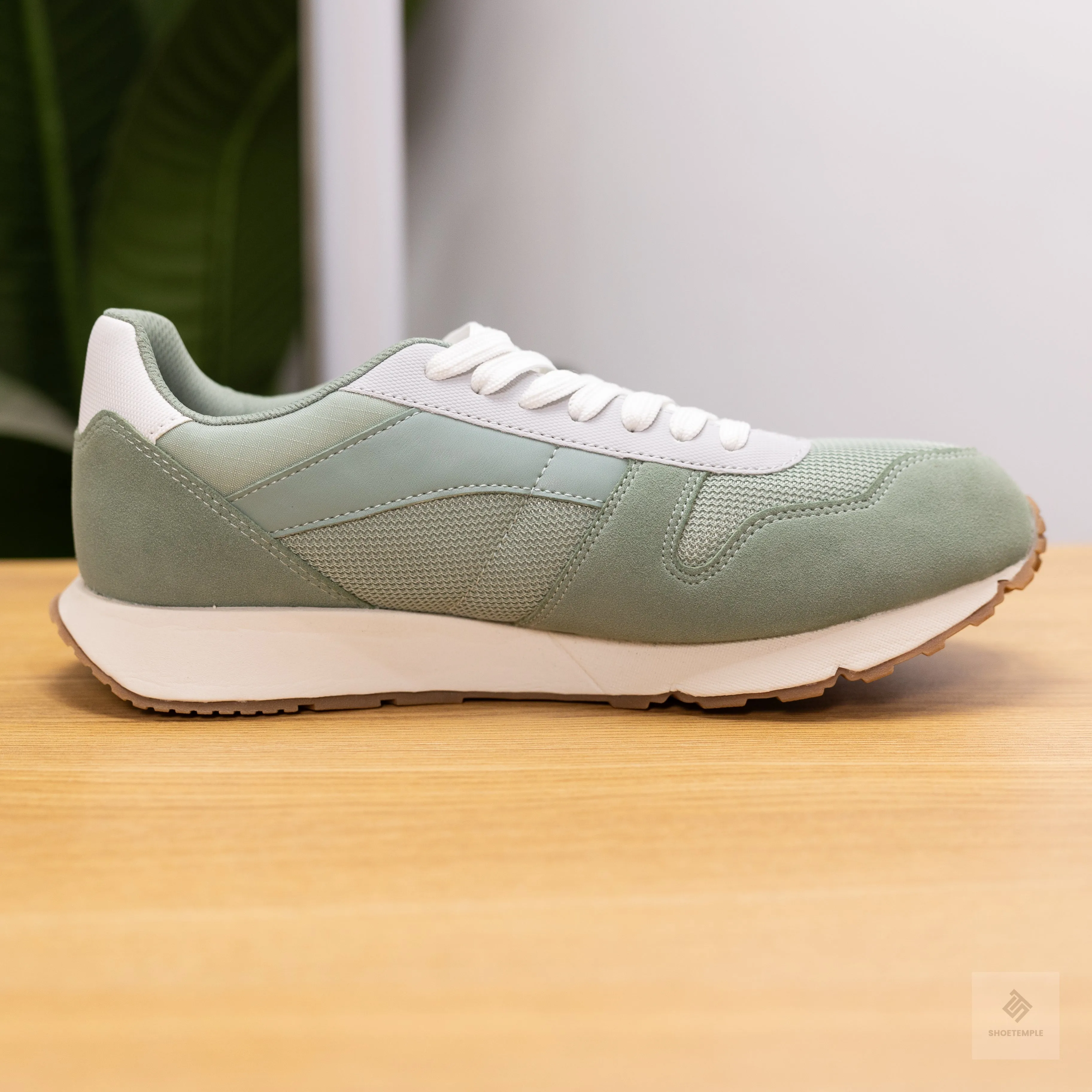Zara Sneakers