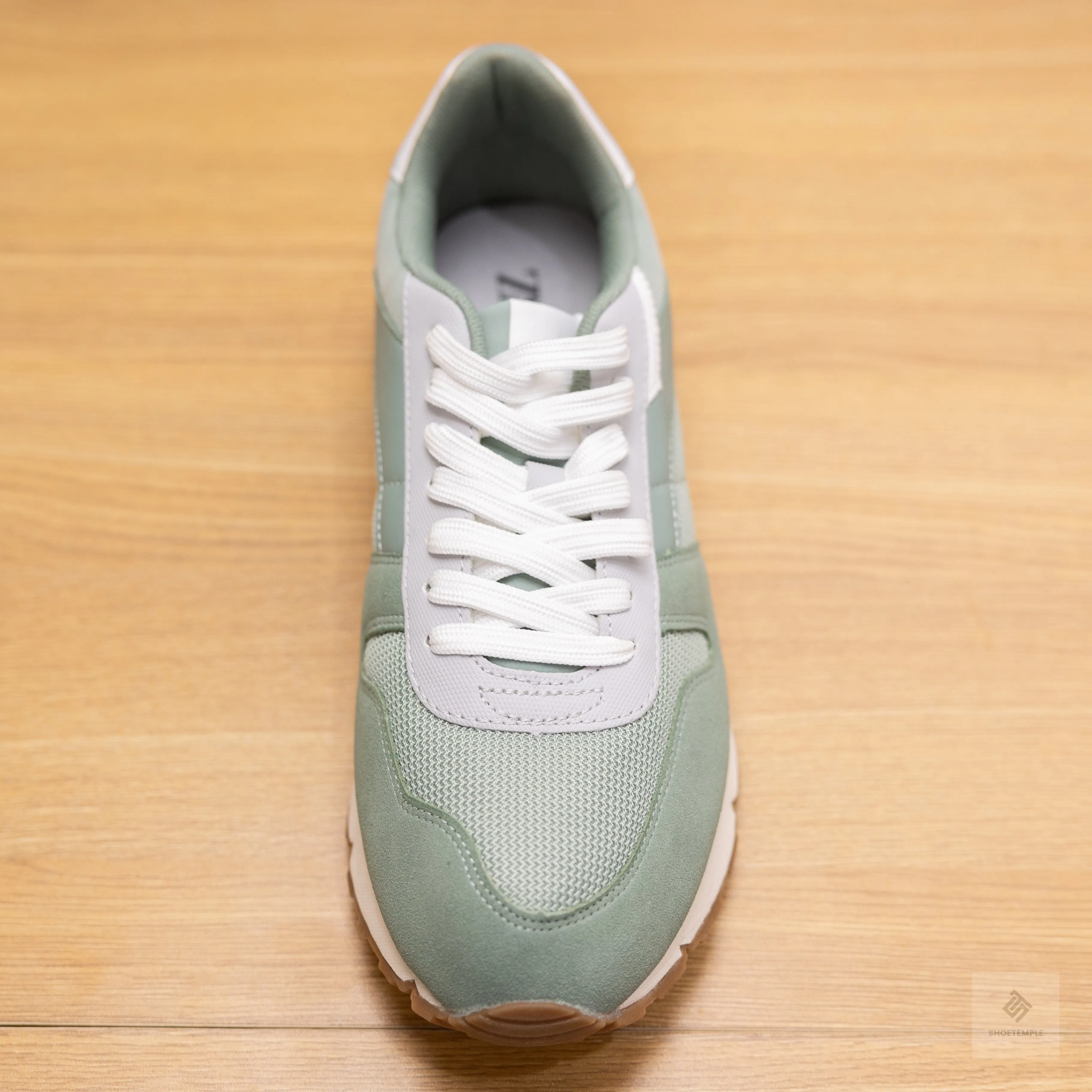 Zara Sneakers
